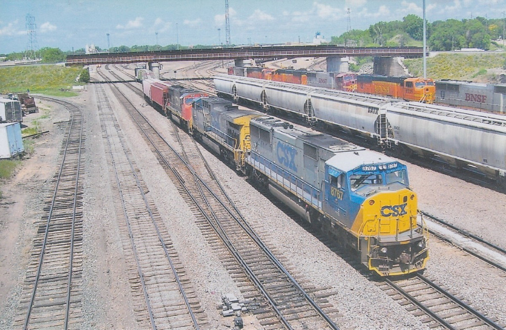 CSX 8767 East